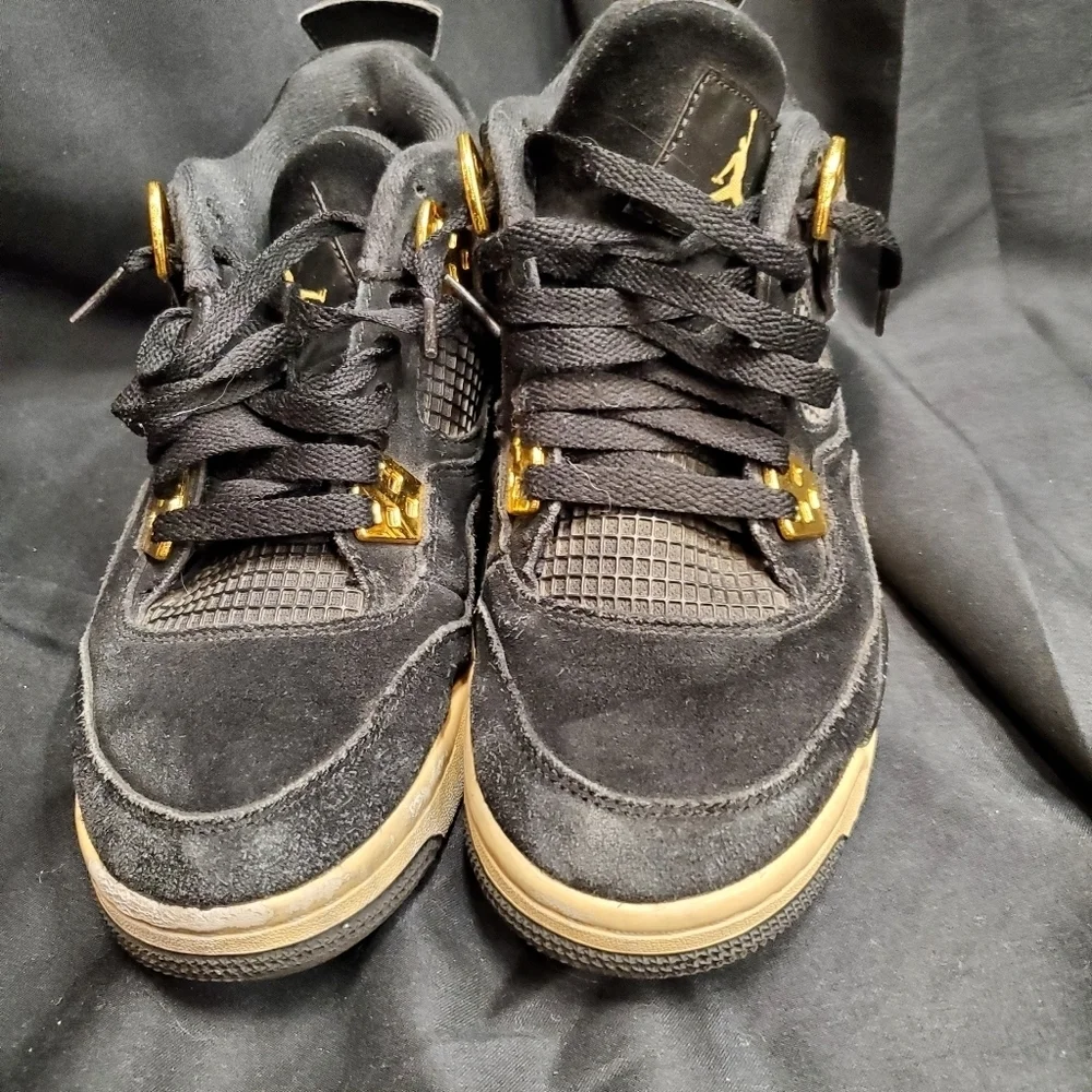 Air Jordan Black & Gold 4's BG SZ 6.5